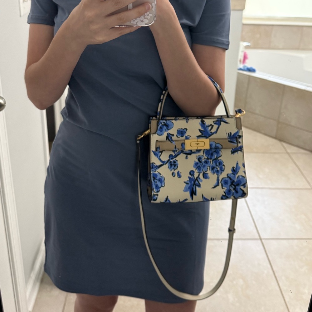 Tory Burch Lee Radziwill Petite Bag - Picture 7 of 11